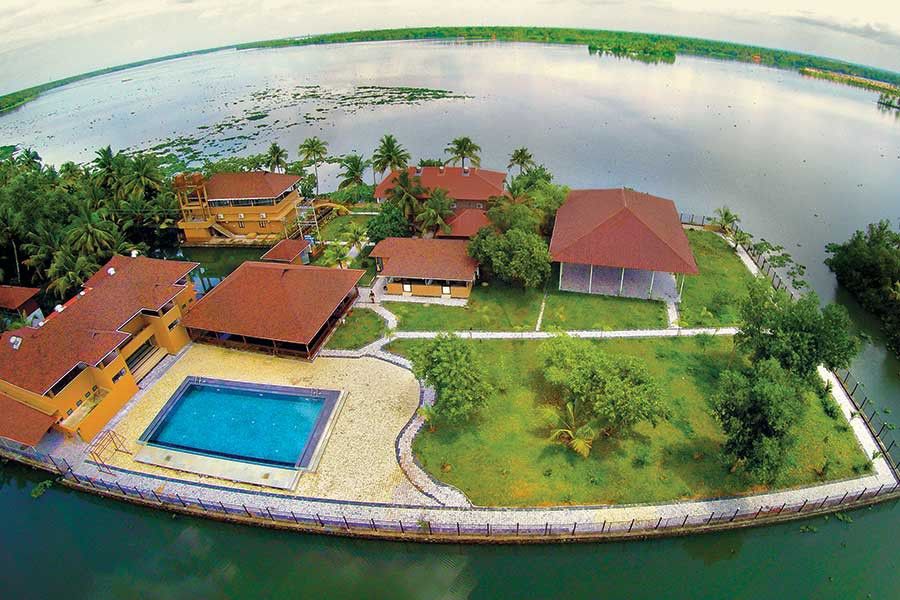 Отель Grand Ayur Island Perumbalam Экстерьер фото
