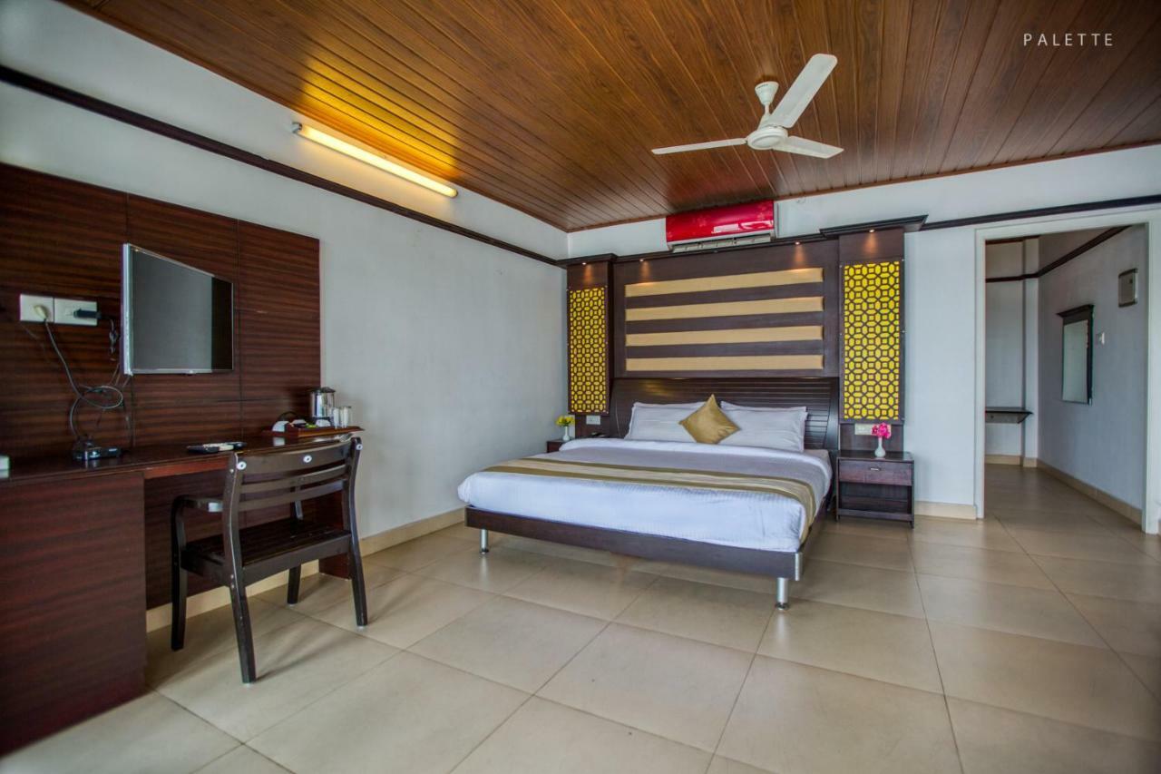 Отель Grand Ayur Island Perumbalam Экстерьер фото